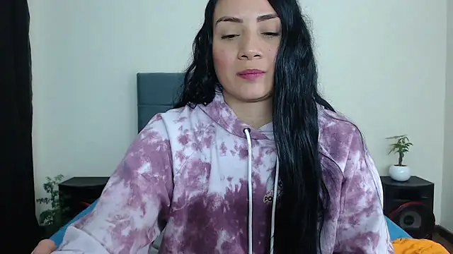 Snapshot of celeste_2023 chatting on February 9, 2025, 7:15 am celeste 2023 online show from February 9, 2025, 7:15 am