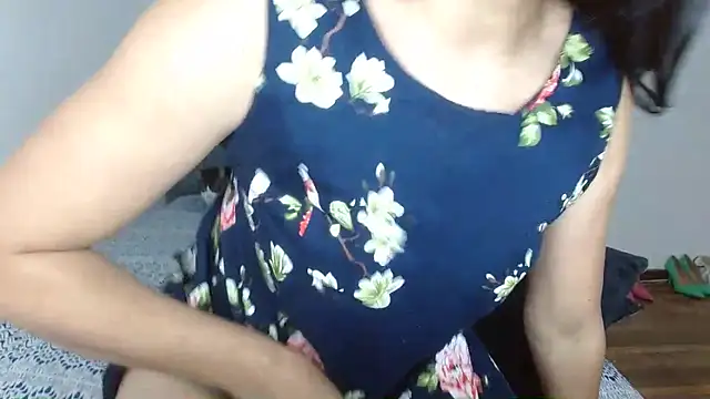 Snapshot of celeste_2023 chatting on November 23, 2025, 3:05 am celeste 2023 online show from November 23, 2025, 3:05 am