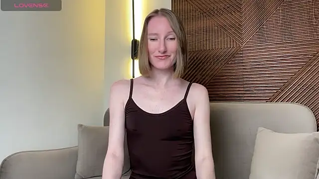 MonikaBos online show from June 20, 2026, 8:36 pm