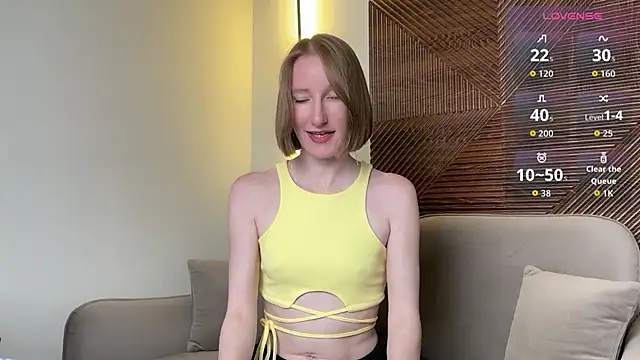 MonikaBos online show from July 23, 2026, 9:44 pm