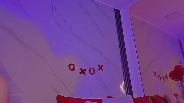 Snapshot of CandyQueenGold chatting on February 13, 2026, 7:14 pm CandyQueenGold online show from February 13, 2026, 7:14 pm