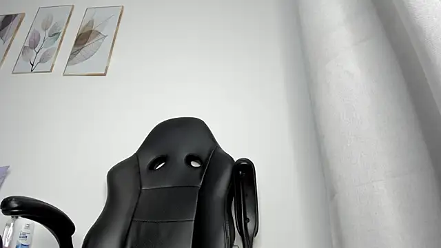 Snapshot of _Molly_rosse_ chatting on July 10, 2026, 12:05 pm Molly rosse online show from July 10, 2026, 12:05 pm