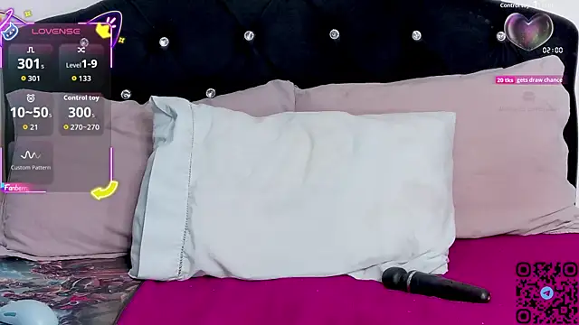 nonawhitemm online show from November 15, 2025, 12:47 am