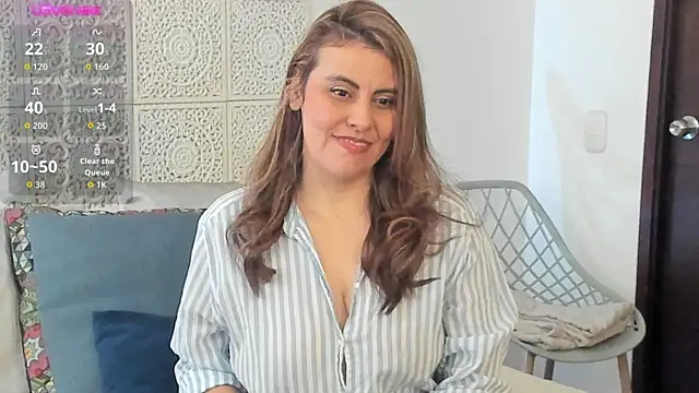 Snapshot of V_monse chatting on October 4, 2025, 3:24 pm V monse online show from October 4, 2025, 3:24 pm