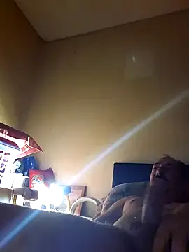 Snapshot of antoniox1978 chatting on February 24, 2025, 4:26 pm antoniox1978 online show from February 24, 2025, 4:26 pm