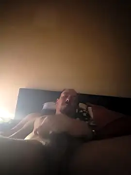 Snapshot of antoniox1978 chatting on November 4, 2025, 4:33 pm antoniox1978 online show from November 4, 2025, 4:33 pm