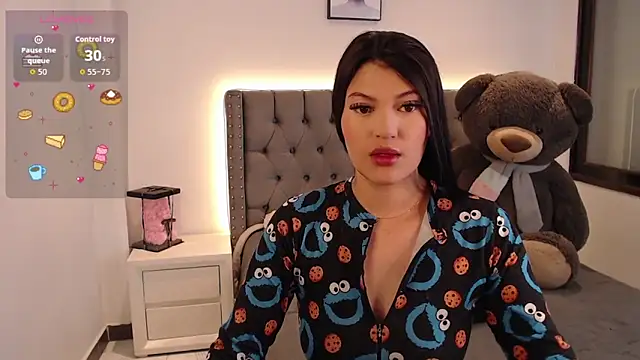 Nicols66 online show from October 6, 2025, 9:15 pm