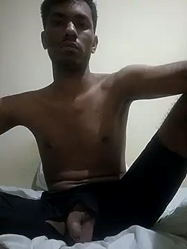 Snapshot of Luis_Gonzalez777 chatting on February 3, 2026, 3:04 am Luis Gonzalez777 online show from February 3, 2026, 3:04 am