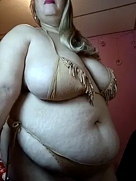 EllisW8 online show from December 18, 2025, 10:52 am