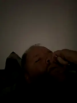 Aronn4 online show from October 1, 2025, 5:50 pm