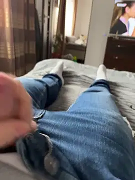 Snapshot of Aronn4 chatting on February 24, 2026, 8:26 am Aronn4 online show from February 24, 2026, 8:26 am