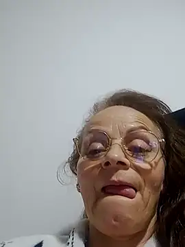 asleycavta online show from November 15, 2025, 3:54 am