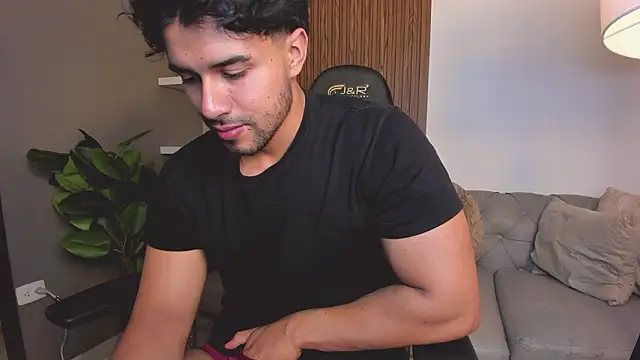 liam collins21 online show from March 20, 2026, 8:21 pm