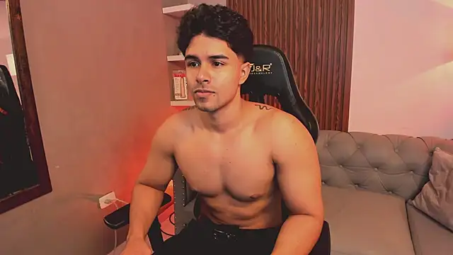 Snapshot of liam_collins21 chatting on January 15, 2026, 12:08 pm liam collins21 online show from January 15, 2026, 12:08 pm