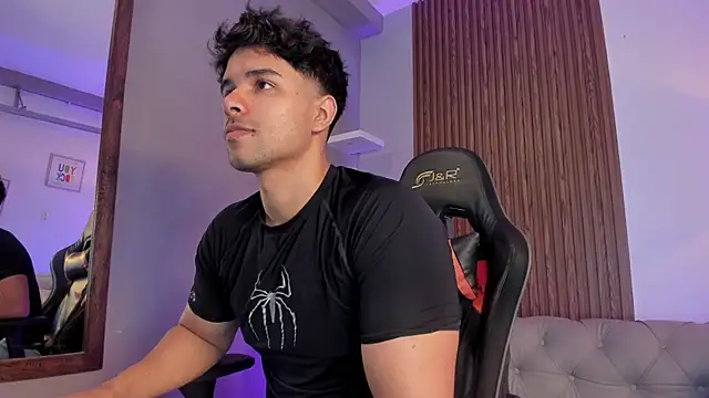 Snapshot of liam_collins21 chatting on January 8, 2026, 11:49 am liam collins21 online show from January 8, 2026, 11:49 am