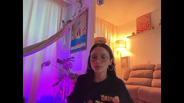 Snapshot of antonella_maitt1 chatting on June 6, 2026, 6:02 pm antonella maitt1 online show from June 6, 2026, 6:02 pm