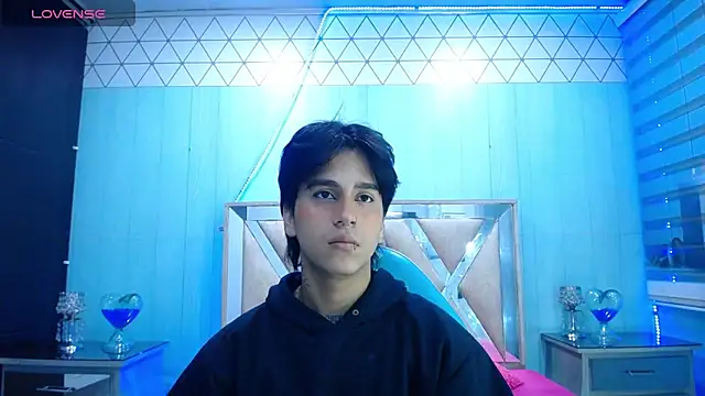 alex 477 online show from November 7, 2025, 11:37 am