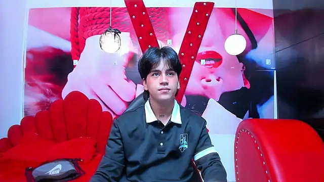 alex 477 online show from October 28, 2025, 11:42 am