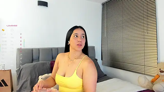 Gigi-bom online show from March 5, 2026, 12:07 am