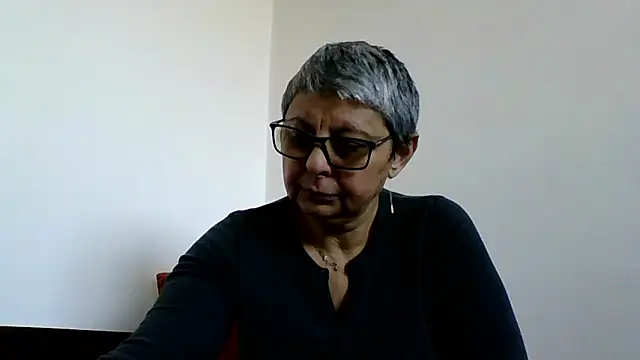 roseblak42 online show from January 16, 2026, 12:31 pm