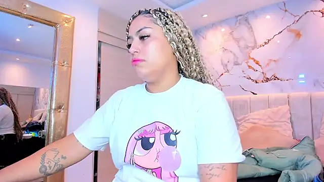 kiana cream online show from February 23, 2026, 11:33 am