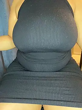 CARAMELGODDESSX23 online show from September 10, 2025, 5:17 am