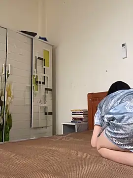Ruby bear online show from June 16, 2026, 9:09 am