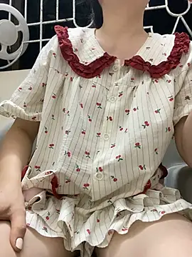 Ruby bear online show from June 29, 2026, 1:22 pm