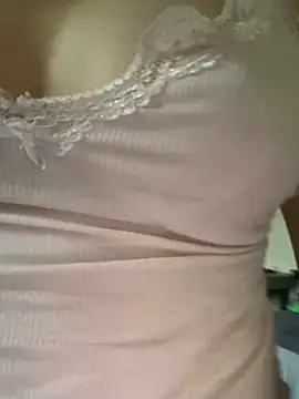 Ruby bear online show from March 20, 2025, 3:56 am