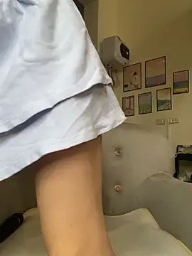 Snapshot of Ruby_bear chatting on February 5, 2026, 4:08 am Ruby bear online show from February 5, 2026, 4:08 am