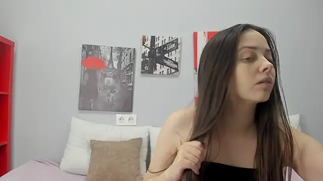 Tiny JuJu online show from November 9, 2025, 5:00 am