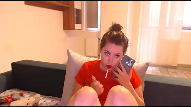 LovelyJulliette online show from March 18, 2025, 3:22 pm