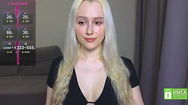 CaseyLabow online show from March 13, 2025, 12:24 pm