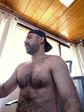 Snapshot of ADONIS_ART01 chatting on November 11, 2025, 4:24 pm ADONIS ART01 online show from November 11, 2025, 4:24 pm