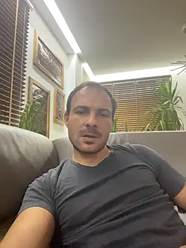 Adventurehotman online show from November 10, 2025, 11:54 pm