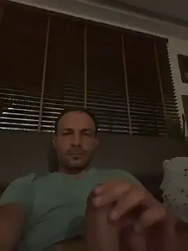 Adventurehotman online show from July 7, 2026, 12:24 am
