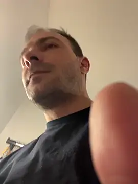 Adventurehotman online show from April 14, 2026, 12:59 am