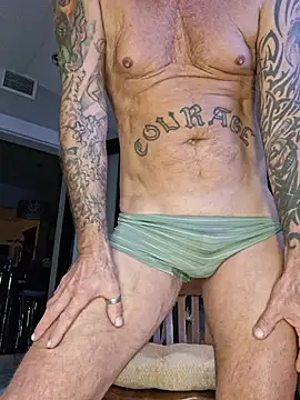 Hotbodyscottie online show from July 23, 2026, 8:00 am