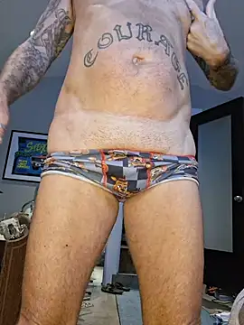 Hotbodyscottie online show from June 25, 2026, 10:09 am