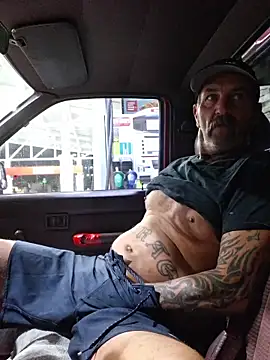 Snapshot of Hotbodyscottie chatting on May 23, 2026, 9:41 am Hotbodyscottie online show from May 23, 2026, 9:41 am