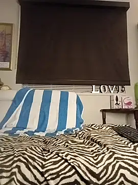 Hotbodyscottie online show from December 17, 2025, 10:31 am