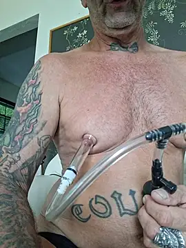 Hotbodyscottie online show from July 29, 2026, 8:41 pm
