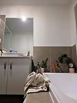 Pussy69Kat online show from September 30, 2025, 12:00 pm