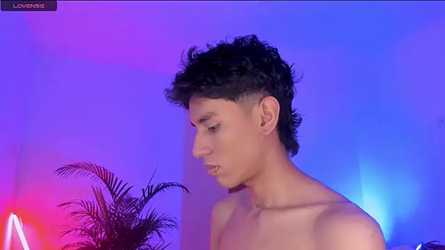 Levin Hikaru online show from September 29, 2025, 2:29 am