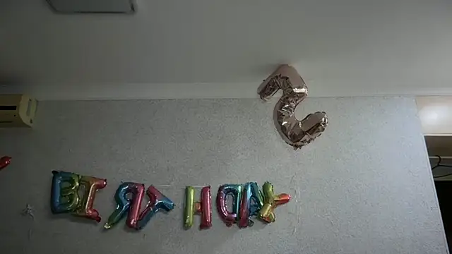 daddyandmyprincess online show from September 26, 2025, 6:15 pm