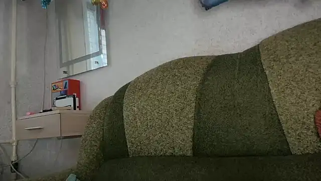 daddyandmyprincess online show from October 17, 2025, 11:12 am