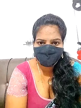 melina214 online show from February 26, 2026, 5:07 am