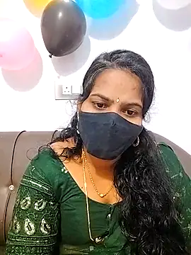 melina214 online show from January 7, 2026, 5:01 am