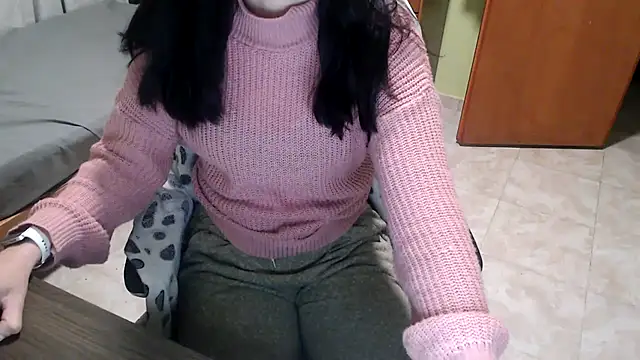 samantha s69 online show from September 24, 2025, 11:17 am