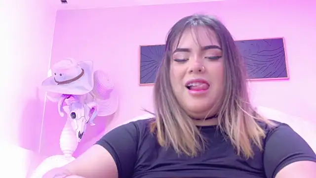 MeryStone online show from October 13, 2025, 5:20 am